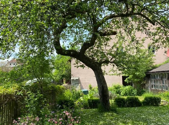 Am Schloss Casa de Férias