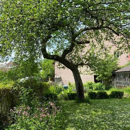 Am Schloss Vakantiehuis